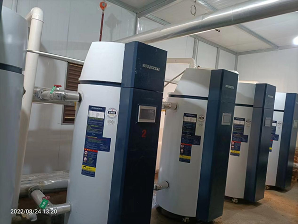 方快容積式燃?xì)鉄崴疇t.png 方快容積式燃?xì)鉄崴疇t.png